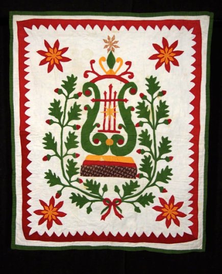 Applique Cradle Quilt The Pat and Arlan Christ Collection